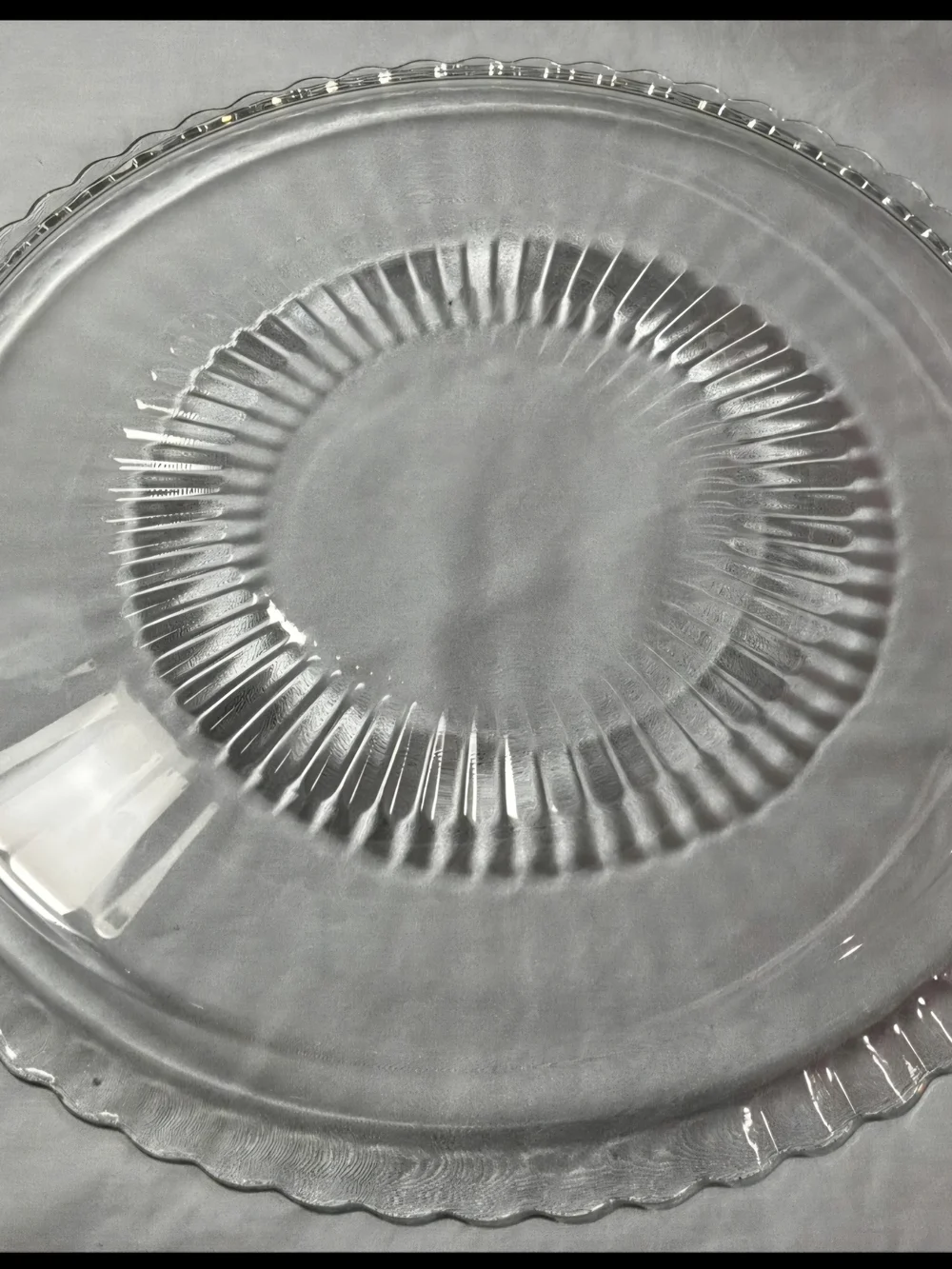 Princess House Clear Ribbed Glass Covered Cake Plate